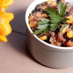 Na Cozinha – Quinoa Mexicana Vegan [Alecrim aos Molhos]